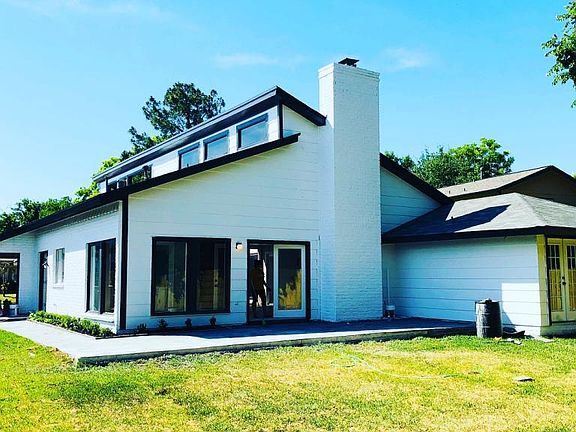 2nd image of 5106 Whittier Oaks Dr