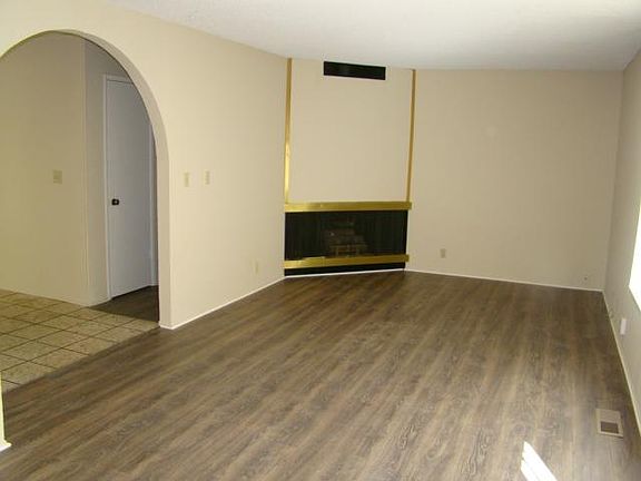 2nd image of 5852 El Zuparko Dr