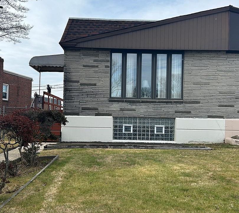 1st image of 8572 Benton Ave