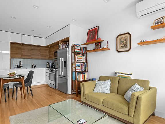 4th image of 203 Quincy St #4B