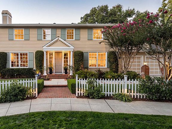 2nd image of 65 Gloria Cir