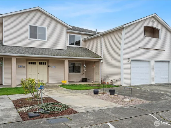 739 Cascade Palms Court #739, Sedro Woolley, WA 98284