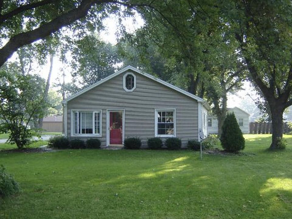 1st image of 728 S Pine St #A