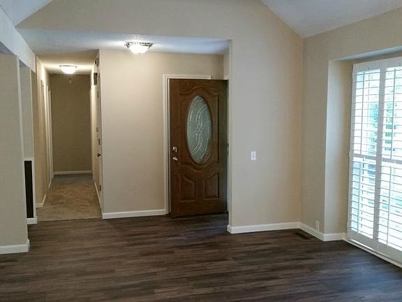 Come home through your new Oak fiberglass and leaded glass windo