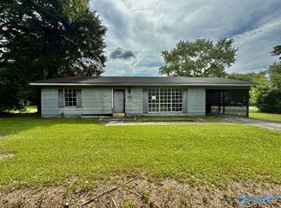 614 McGaugh St SE, Hartselle, AL 35640