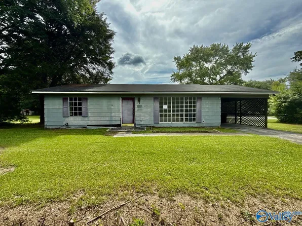 614 McGaugh St SE, Hartselle, AL 35640