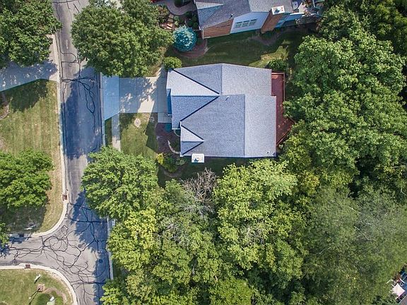 5th image of 11750 Tennyson Dr