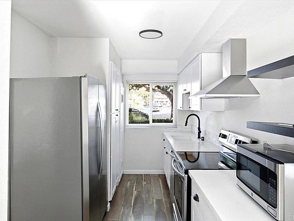 5th image of 535 Beverly Pl #44