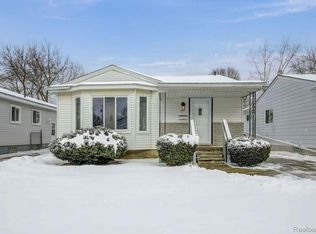 537 E Lincoln Ave, Madison Heights, MI