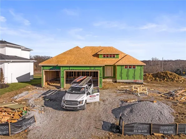 14279 S Houston St, Olathe, KS 66061