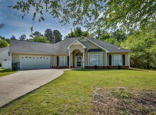 135 Vinnys Ter, Covington, GA
