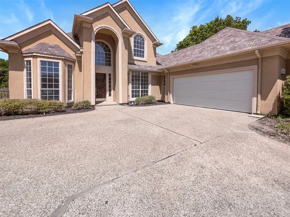 929 Saint Andrews Pl, Desoto, TX 75115
