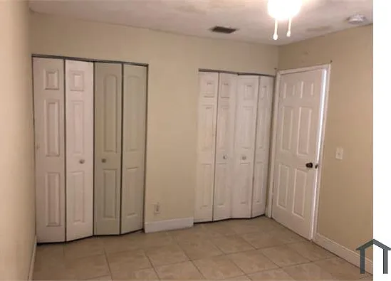 5322 NW 25th St #9 — Photo 7