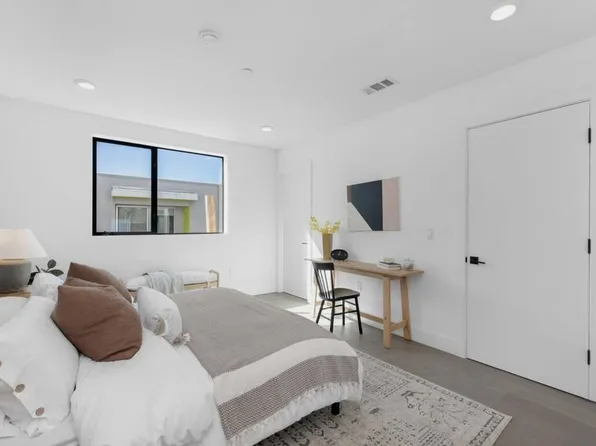 (undisclosed Address), Los Angeles, CA 90026