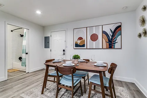 Floor plan 2 Bedroom Layout B