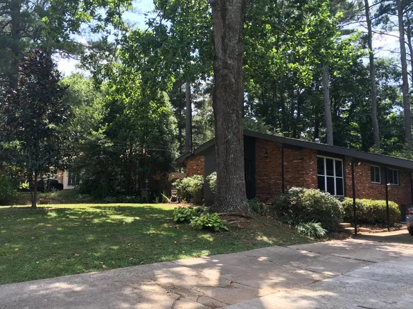 3588 Sexton Woods Dr, Atlanta, GA 30341