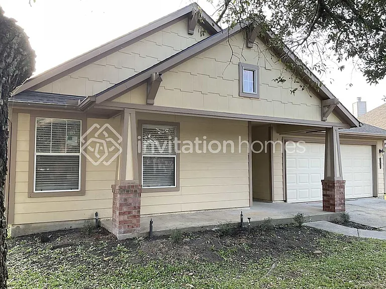 19439 Wildwood Dale Ln — Photo 1