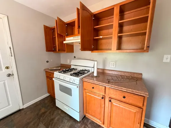 107 Dix St, Hamden, CT