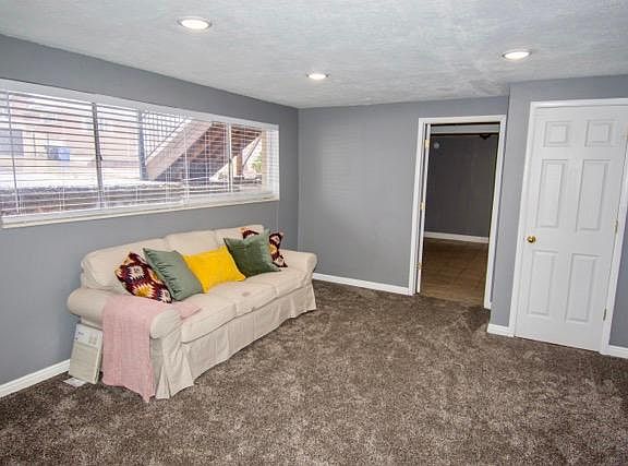 2nd image of 2382 E Cardinal Way #1