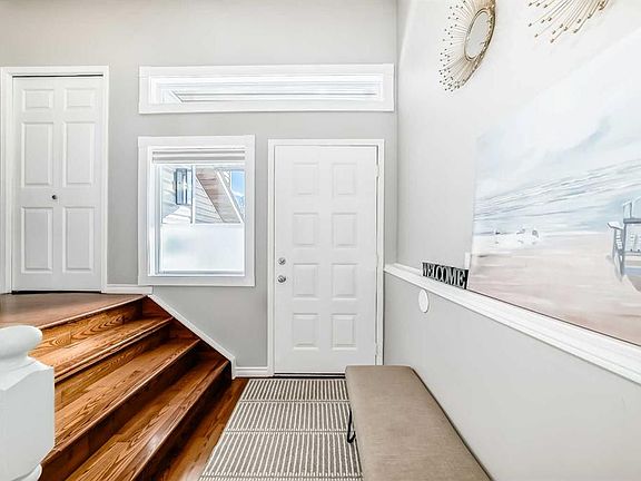 2nd image of 71 E Macewan Glen Rd NW