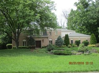 191 Trailwoods Dr, Dayton, OH 45415