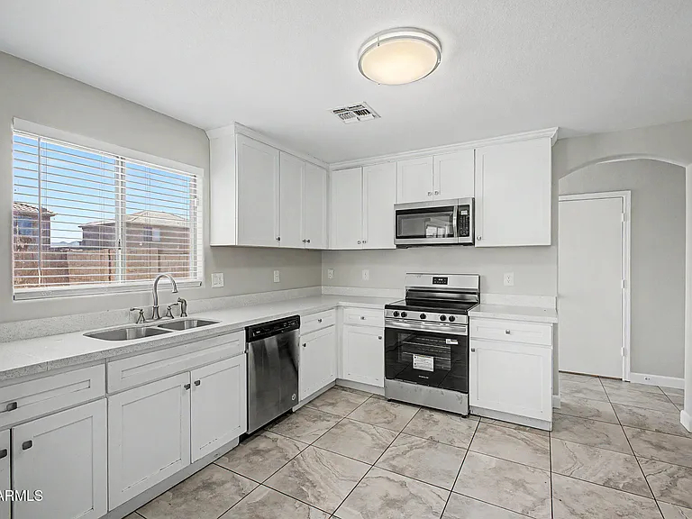 6319 W Williams St — Photo 9