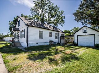 13107 Walnut St, Lenexa, KS 66215