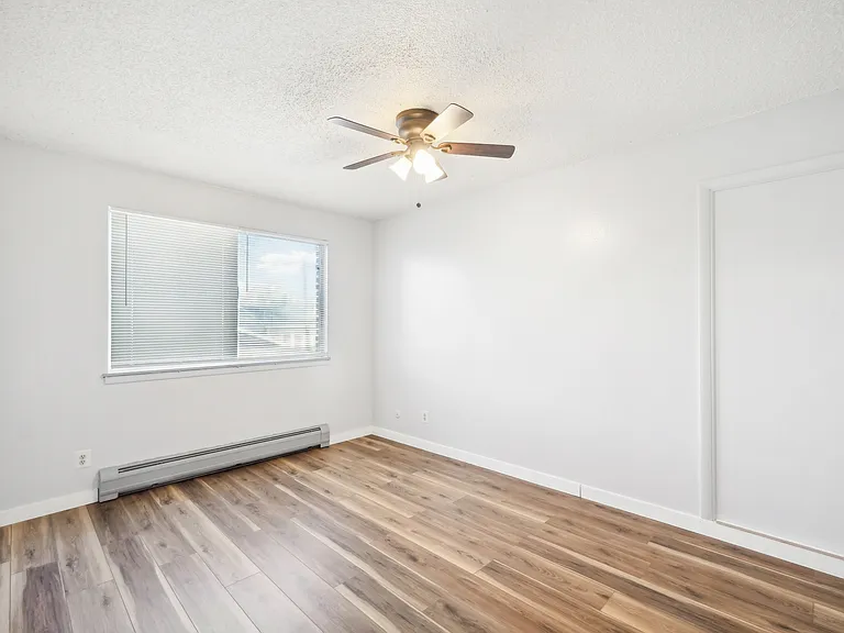 Bonfoy Apartments — Photo 17