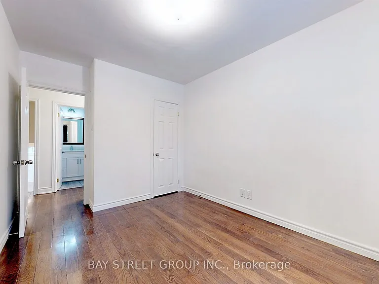 147 Roywood Dr #GROUND LOWER — Photo 8