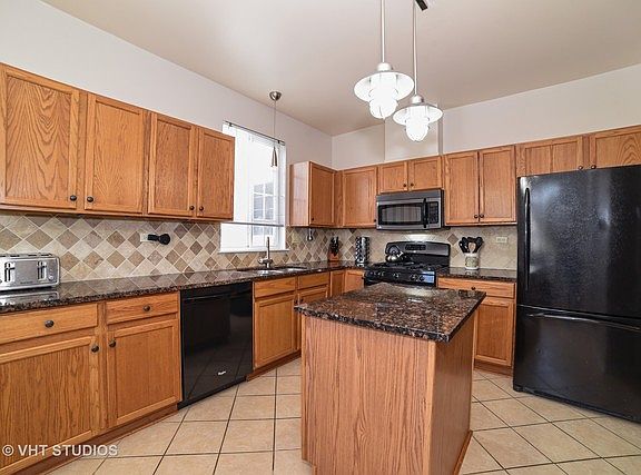 4th image of 41 W Briarwood Dr