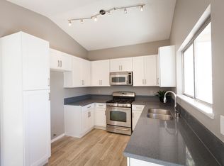 1821 Ridge Field, las vegas, NV 89108