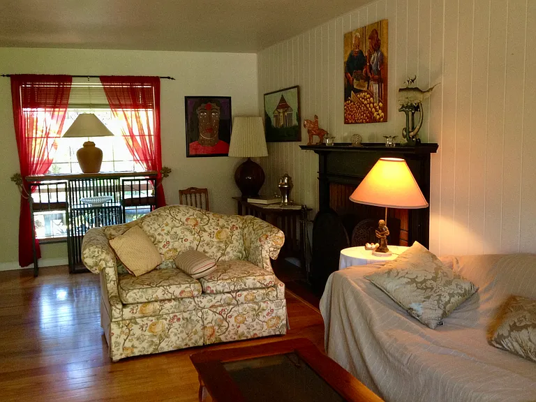 Sunrise Ct — Photo 22