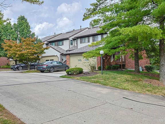 2nd image of 205 Droxford Ct