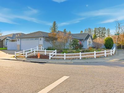 1401 Diamond St, Medford, OR, 97501