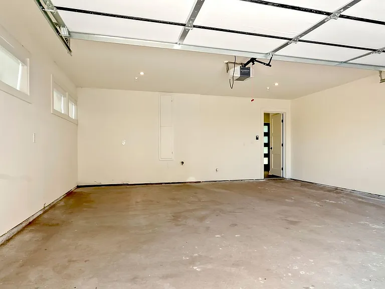 1733 N Fitzhugh Ave #ID1226740P — Photo 30