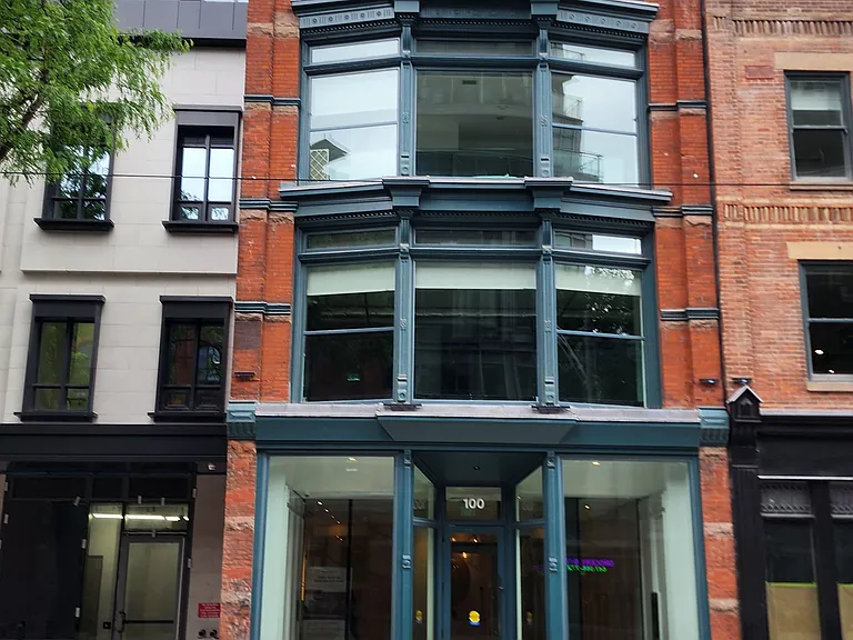 100 Queen St E #1503 — Photo 2