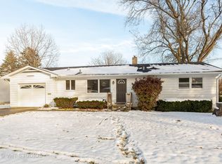 923 Diane Ave, Elgin, IL 60123