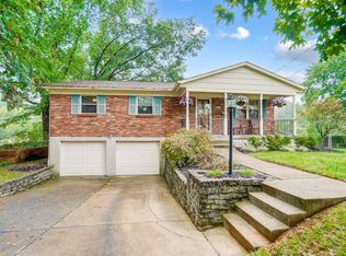 5475 Courier Ct, Cincinnati, OH 45238