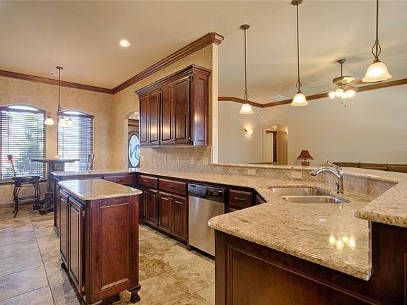 4th image of 3522 Eastridge Cir