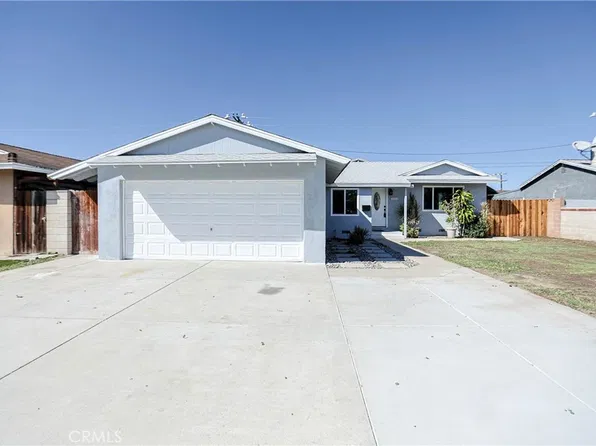 10271 Garrett Rd, Stanton, CA 90680