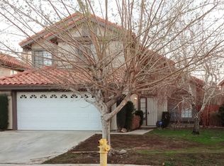 3240 Fern Ave, Palmdale, CA 93550