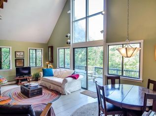 128 Marsh Family Rd., Hartford, VT 05059