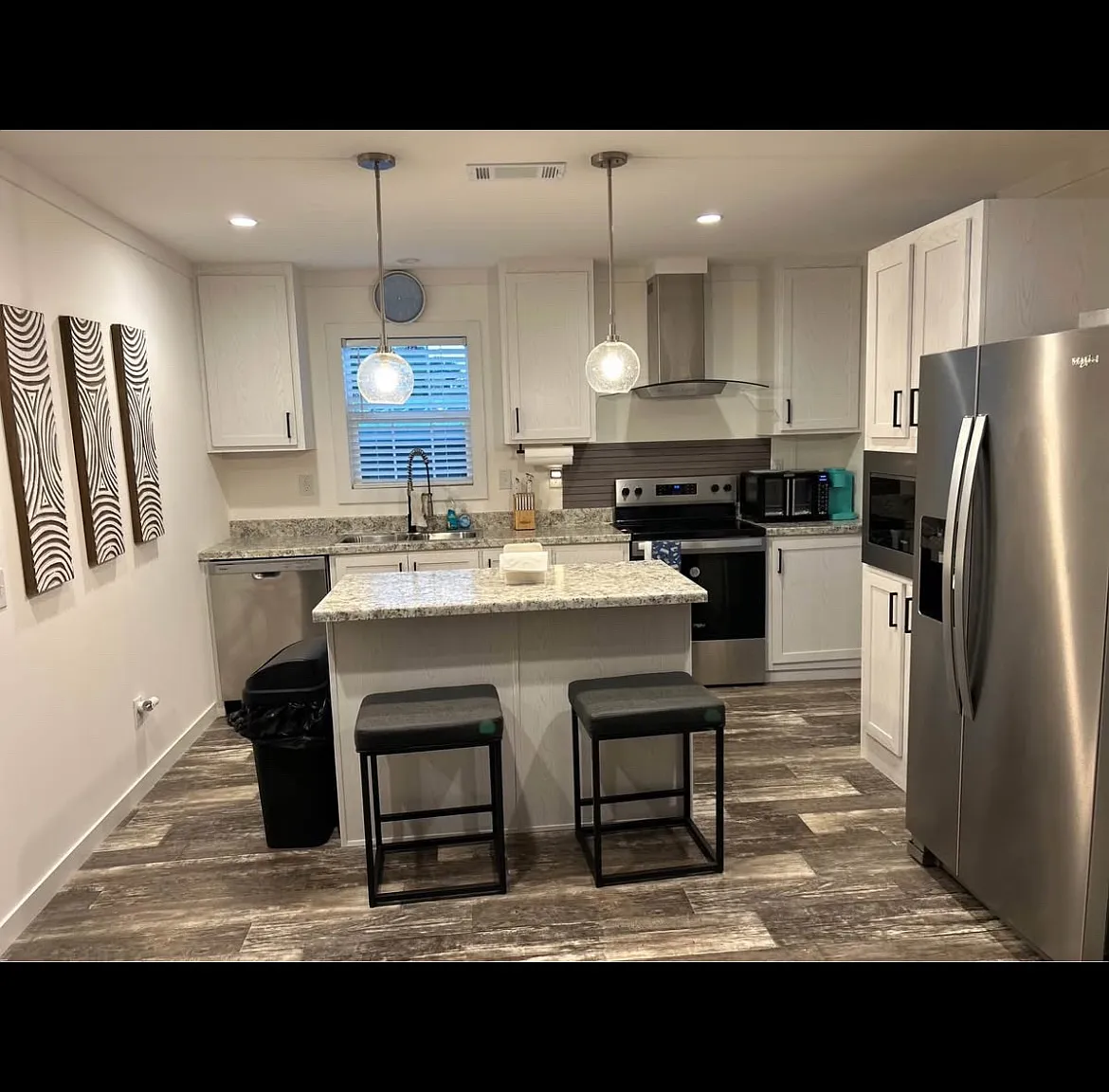 1 bed, 1066 sqft, $1,000 — Photo 3