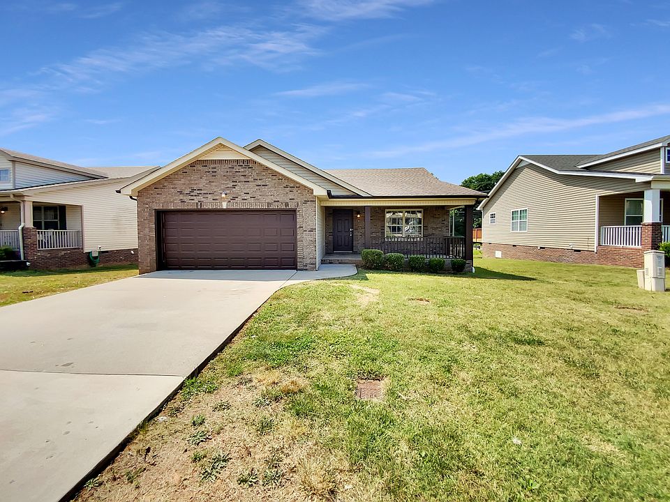 1st image of 1632 Buchanon Dr