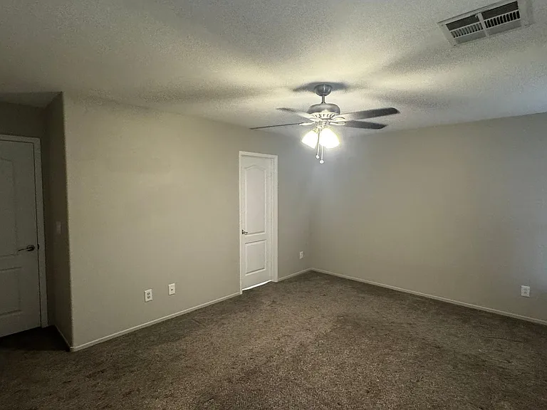 8319 Rose Quartz Ct — Photo 18