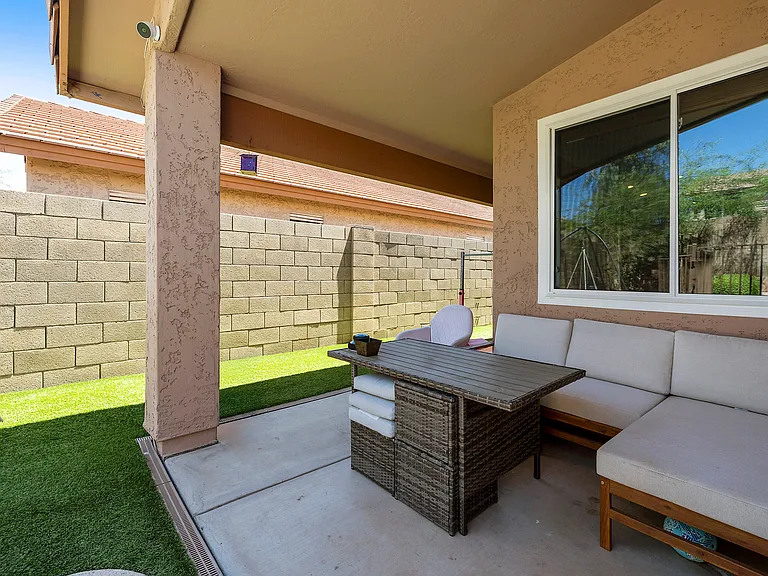 4704 E Weaver Rd — Photo 54