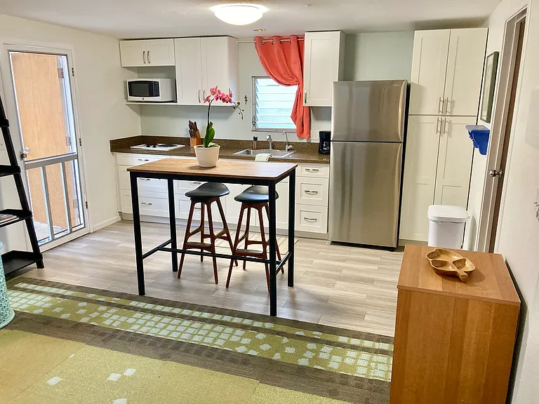 352 Kalama St — Photo 3