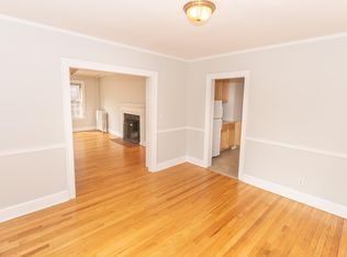 691 Farmington Ave APT 4, West Hartford, CT 06119