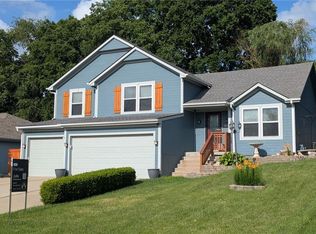 19309 E Lynchburg Pl N, Independence, MO 64058