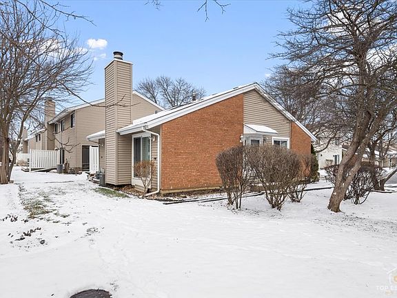 2nd image of 1375 N Whispering Springs Cir